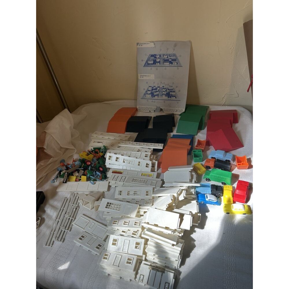 Lot of Vintage Child Guidance Toys Inc Town USA City Building Set Cars Signs